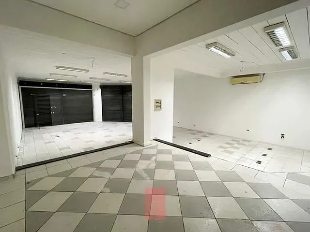 Galpão / Barracão com 180m², à venda ou para alugar, no bairro Casa Verde em São Paulo