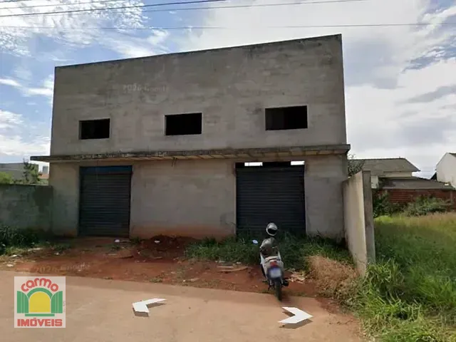 Galpão / Barracão com 300m², à venda, no bairro Residencial Portal do Cerrado em Anápolis