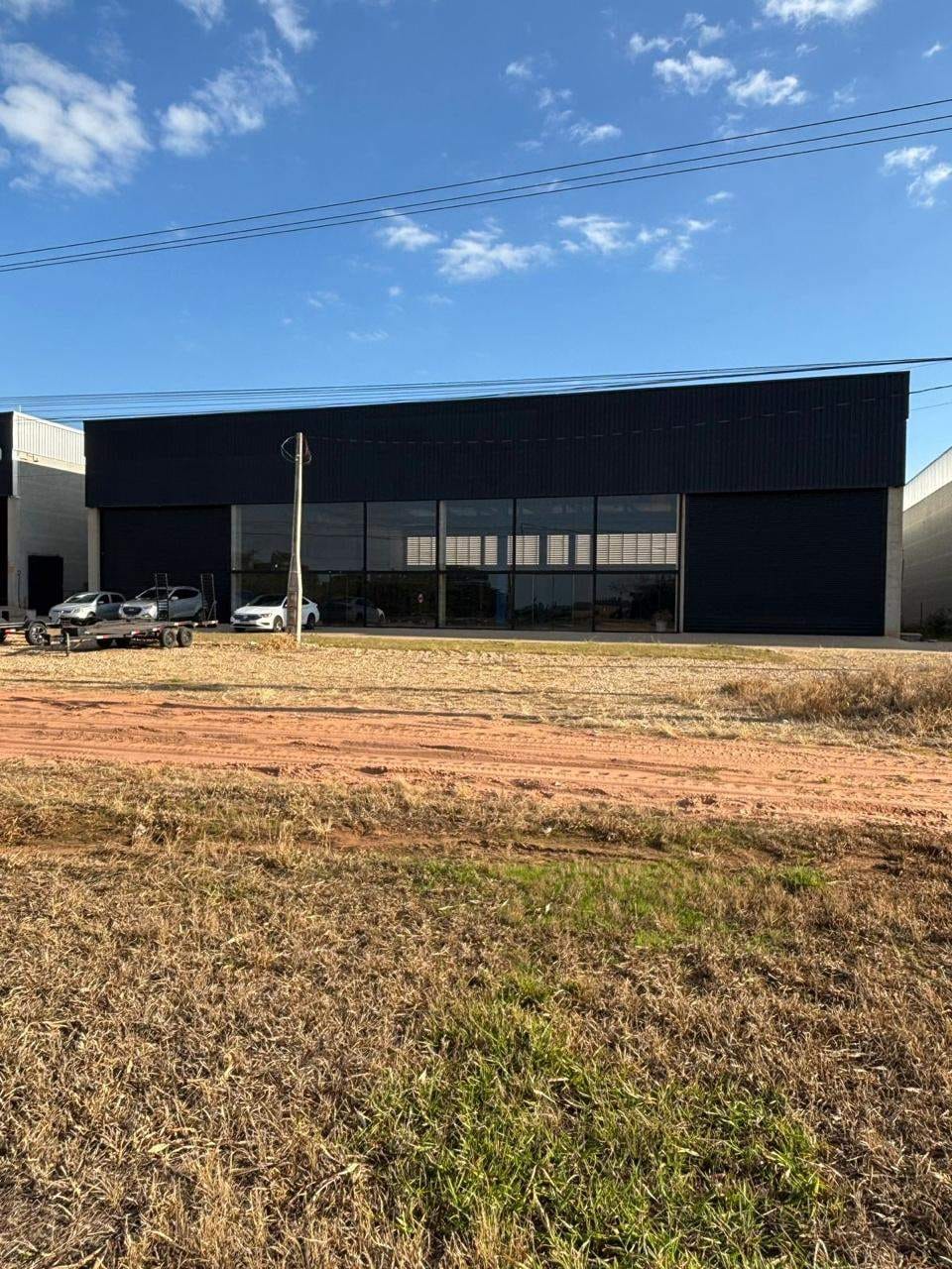 Depósito-Galpão, 2400 m² - Foto 1