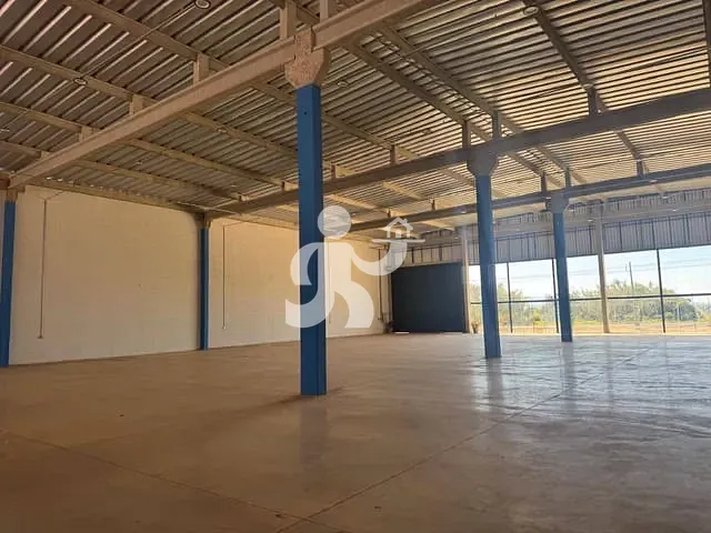 Galpão / Barracão com 2400m², à venda, no bairro Aeroporto em São Pedro