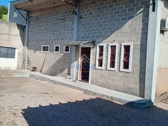 Galpão / Barracão com 1250m², à venda, no bairro Jardim Buriti em Várzea Paulista