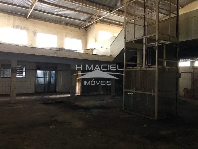 Galpão / Barracão com 479m², à venda ou para alugar, no bairro Jardim Aurelia em Campinas