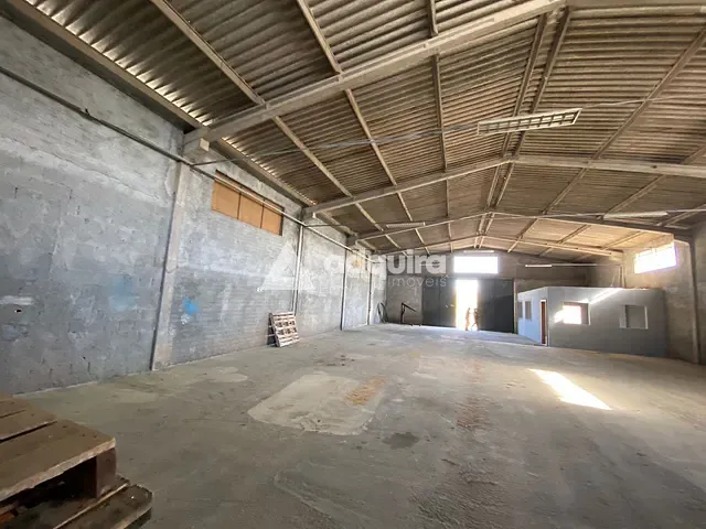 Galpão / Barracão para alugar, no bairro Contorno em Ponta Grossa