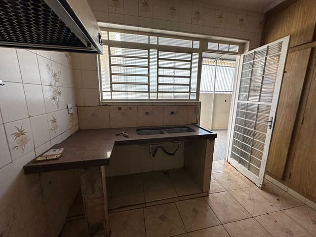 Galpão / Barracão com 750m², à venda ou para alugar, no bairro Vila Industrial em Campinas