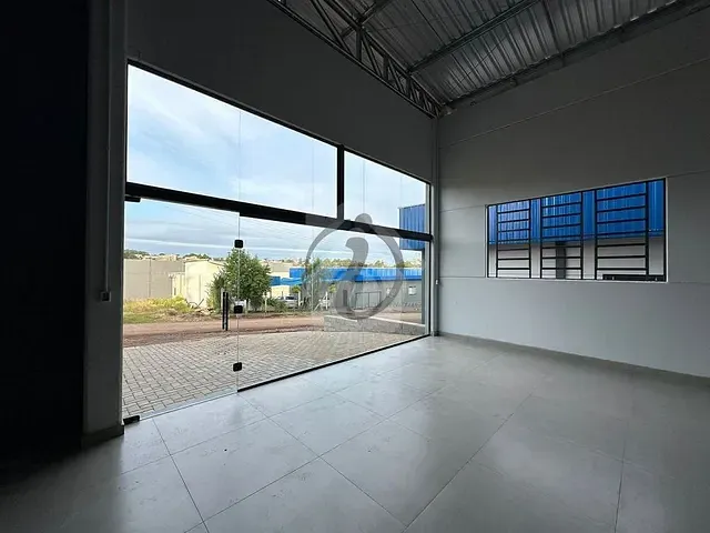 Galpão / Barracão com 300m², à venda, no bairro Canabarro em Teutônia