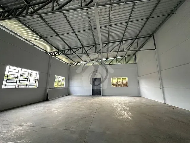 Galpão / Barracão com 300m², à venda, no bairro Canabarro em Teutônia