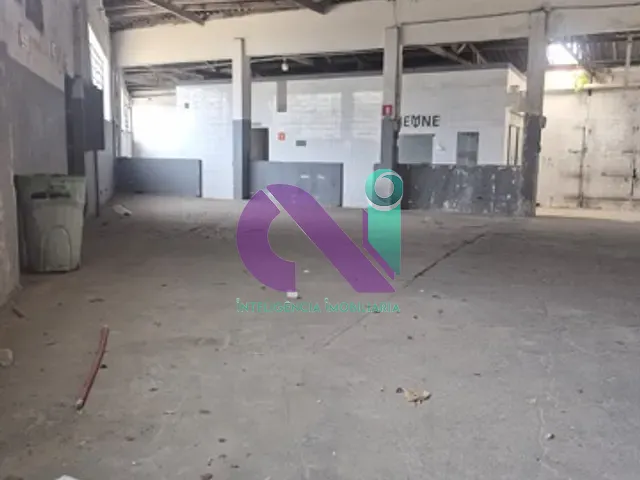 Galpão / Barracão para alugar, no bairro Vila Lageado em São Paulo