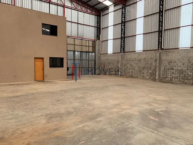 Galpão / Barracão com 3500m², à venda, no bairro Mato Dentro em Atibaia