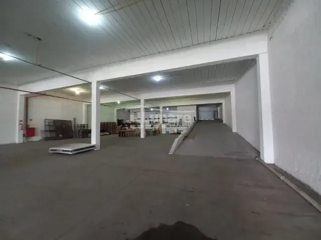 Galpão / Barracão com 20000m², à venda, no bairro Braz Cubas em Mogi das Cruzes