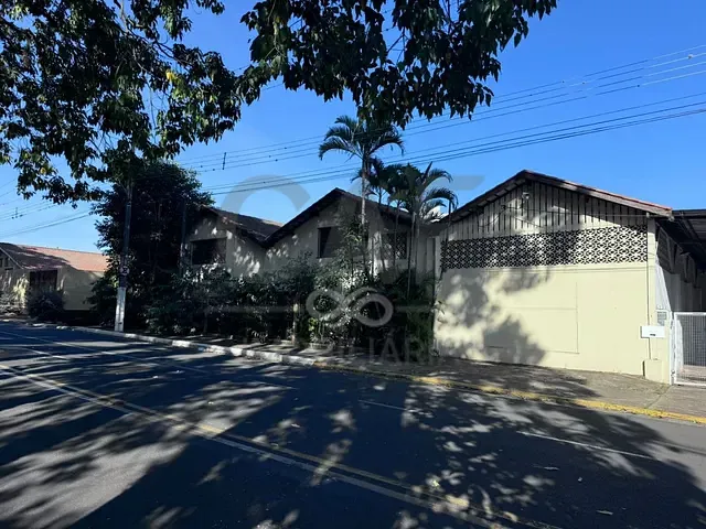 Galpão / Barracão com 2000m², para alugar, no bairro Centro em Holambra