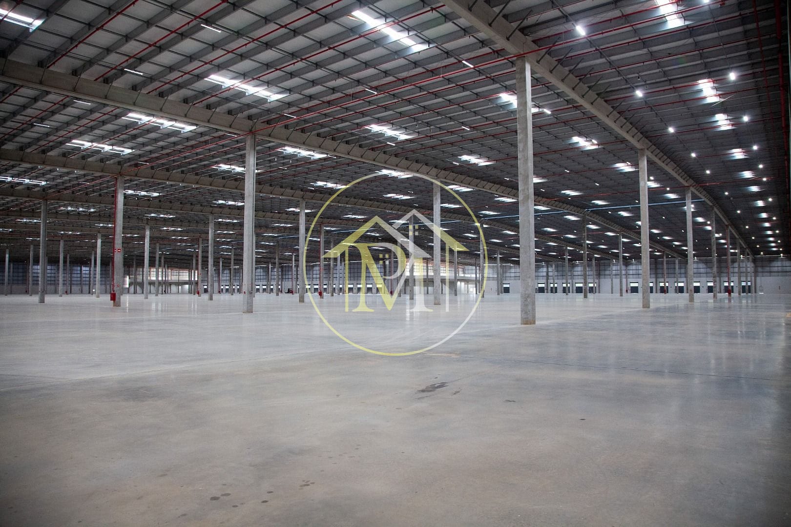 Depósito-Galpão-Armazém para alugar, 6507m² - Foto 2