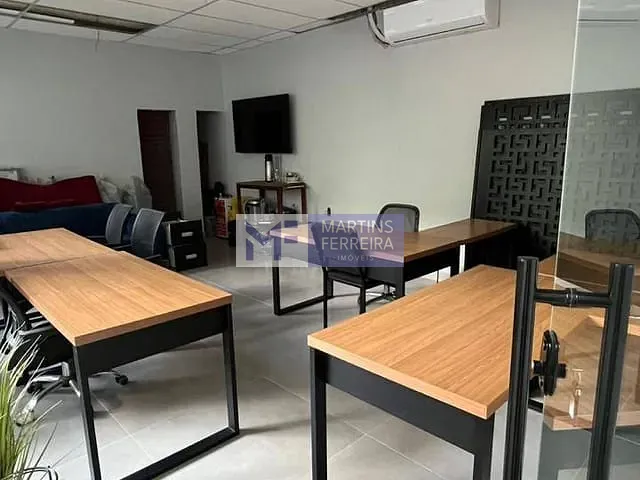 Galpão / Barracão com 600m², para alugar, no bairro Vargem Pequena em Rio de Janeiro