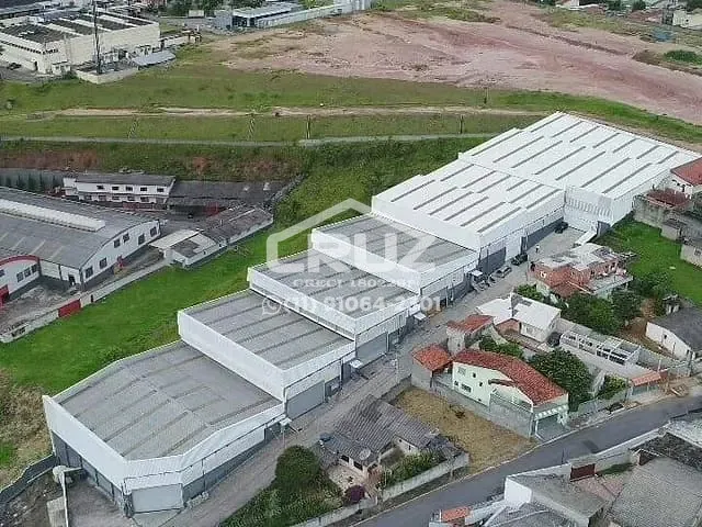 Galpão / Barracão com 440m², à venda ou para alugar, no bairro Laranjeiras em Caieiras
