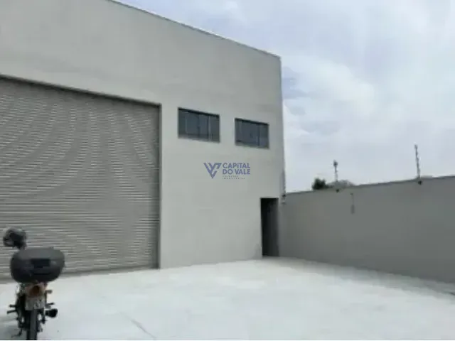 Galpão / Barracão com 370m², para alugar, no bairro Chácaras Reunidas em São José dos Campos