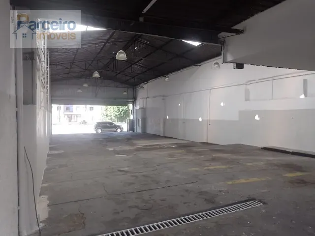 Galpão / Barracão com 440m², para alugar, no bairro Vila Norma em São Paulo