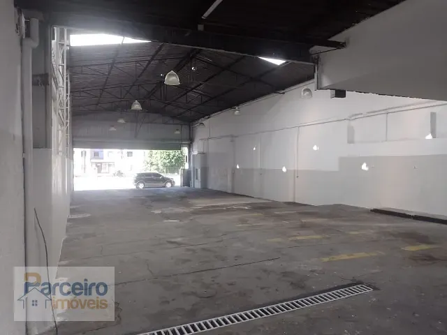 Galpão / Barracão com 443m², para alugar, no bairro Vila Norma em São Paulo