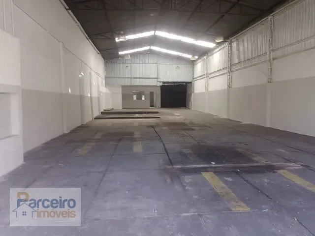 Galpão / Barracão com 443m², para alugar, no bairro Vila Norma em São Paulo