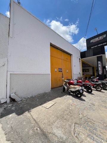 Galpão / Barracão com 399m², para alugar, no bairro Eldorado em Arapiraca