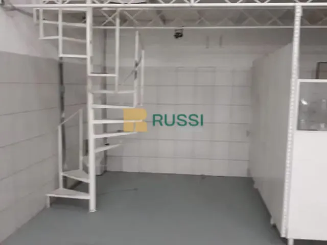 Galpão / Barracão com 300m², à venda, no bairro Jardim San Marino em São José dos Campos