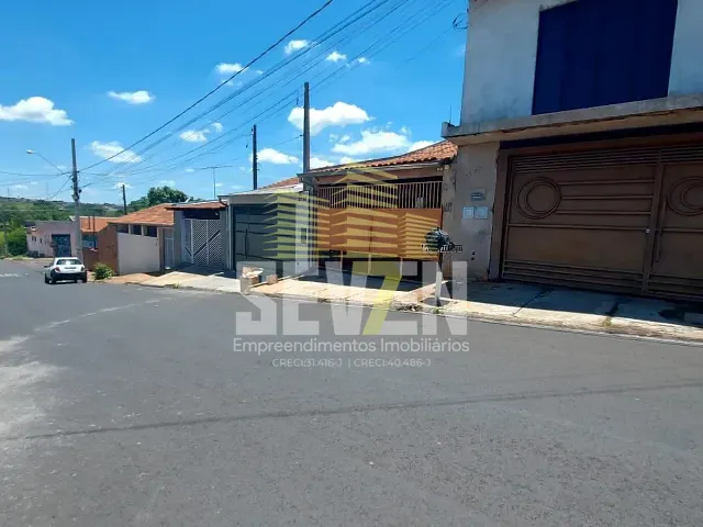 Galpão / Barracão com 220m², à venda, no bairro Parque Santa Edwiges em Bauru
