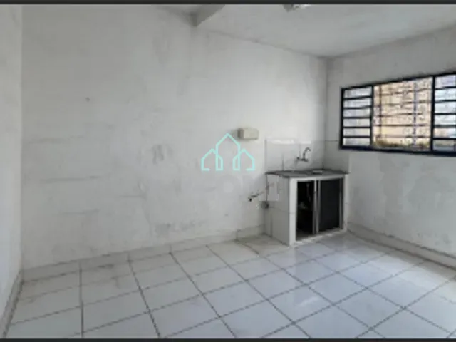 Galpão / Barracão à venda ou para alugar, no bairro Jardim Paulista em Taubaté
