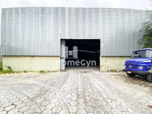 Galpão / Barracão com 3362m², para alugar, no bairro Parque Industrial Aparecida Vice-Presidente José de Alencar em Aparecida de Goiânia