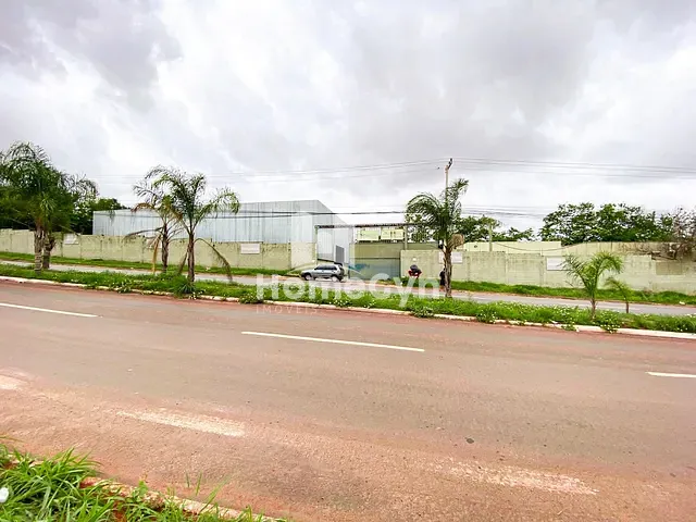 Galpão / Barracão com 3362m², para alugar, no bairro Parque Industrial Aparecida Vice-Presidente José de Alencar em Aparecida de Goiânia