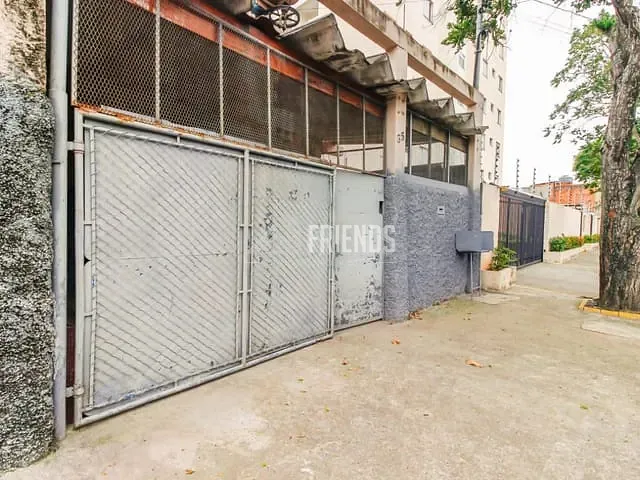 Galpão / Barracão com 208m², à venda ou para alugar, no bairro Guaiaúna em São Paulo
