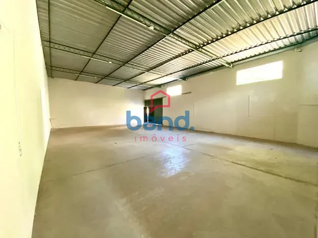 Galpão / Barracão com 191m², à venda, no bairro Da Ponte em Porto Feliz