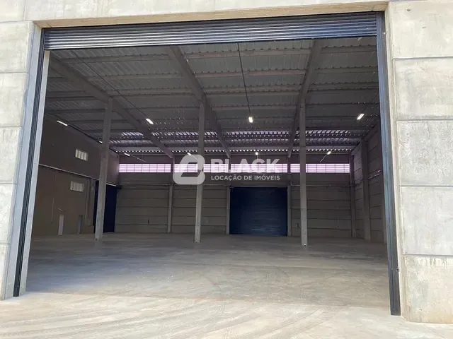Galpão / Barracão com 2784m², para alugar, no bairro Iporanga em Sorocaba