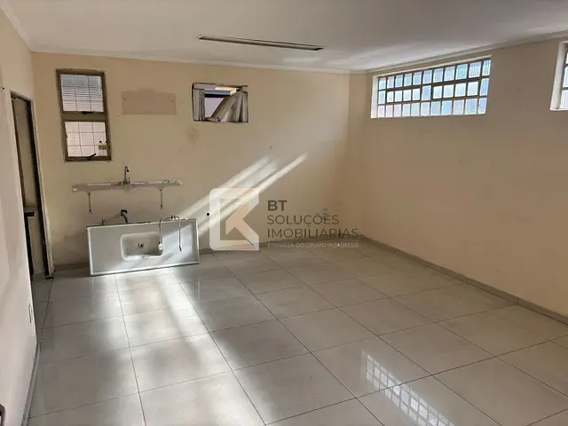 Galpão / Barracão com 1050m², para alugar, no bairro Recreio Campestre Jóia em Indaiatuba