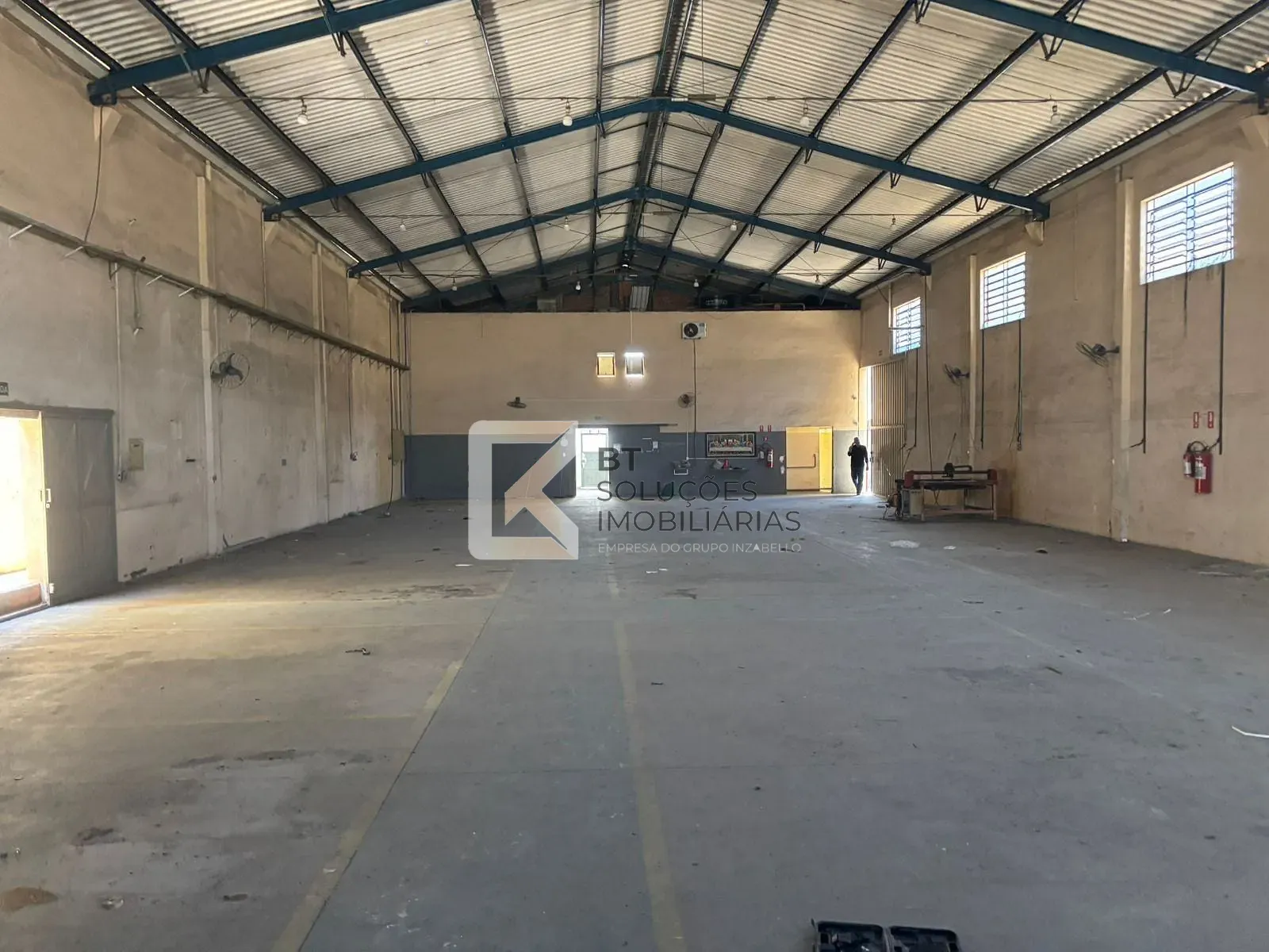Depósito-Galpão, 884 m² - Foto 2