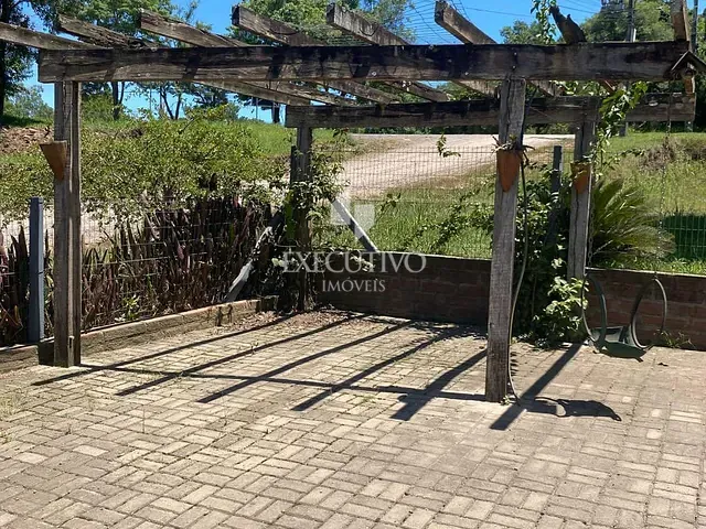 Galpão / Barracão com 600m², para alugar, no bairro Medianeira em Arroio do Meio