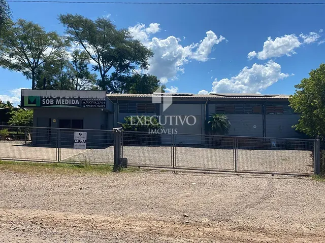 Galpão / Barracão com 600m², para alugar, no bairro Medianeira em Arroio do Meio