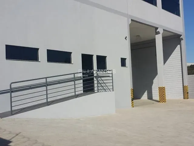 Galpão / Barracão com 2361m², à venda ou para alugar, no bairro Éden em Sorocaba