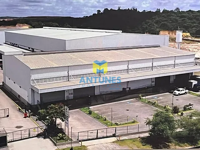 Galpão / Barracão com 1090m², para alugar, no bairro Prazeres em Jaboatão dos Guararapes