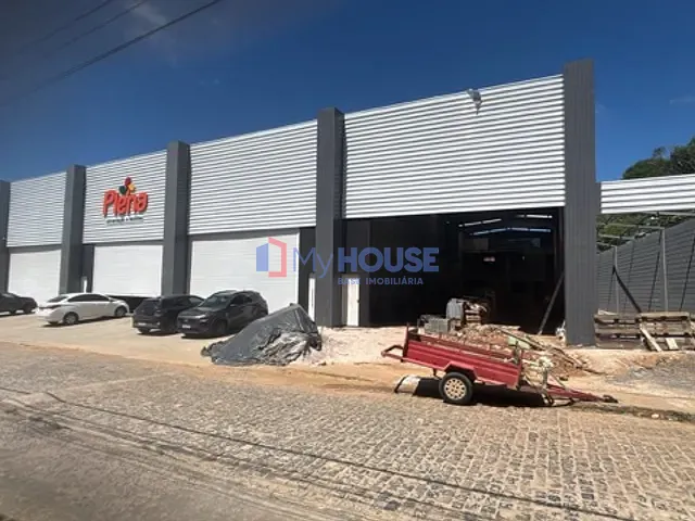 Galpão / Barracão com 380m², para alugar, no bairro Basílio em Ilhéus