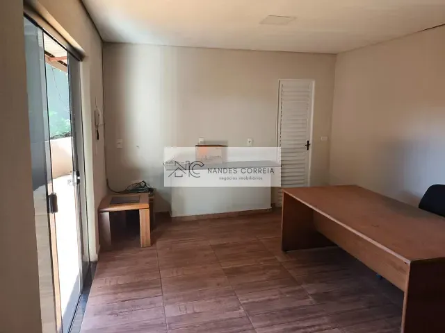 Galpão / Barracão com 3500m², para alugar, no bairro Gleba Jacutinga em Londrina