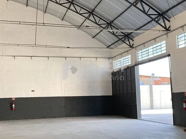 Galpão / Barracão com 2500m², à venda, no bairro Jardim Modelo em São Paulo