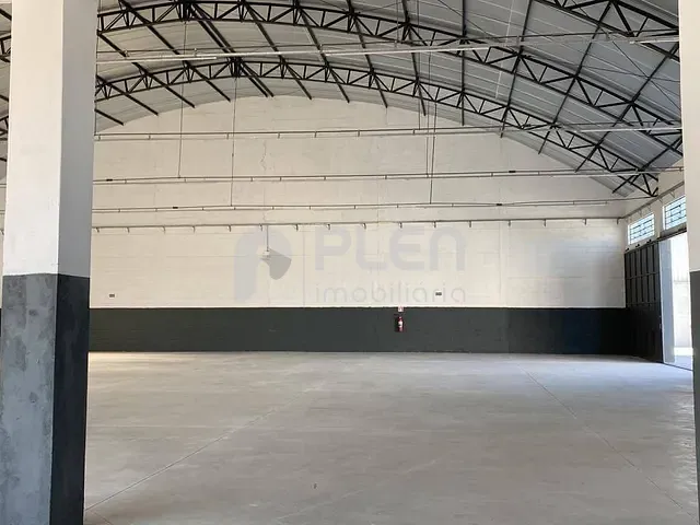 Galpão / Barracão com 2500m², à venda, no bairro Jardim Modelo em São Paulo