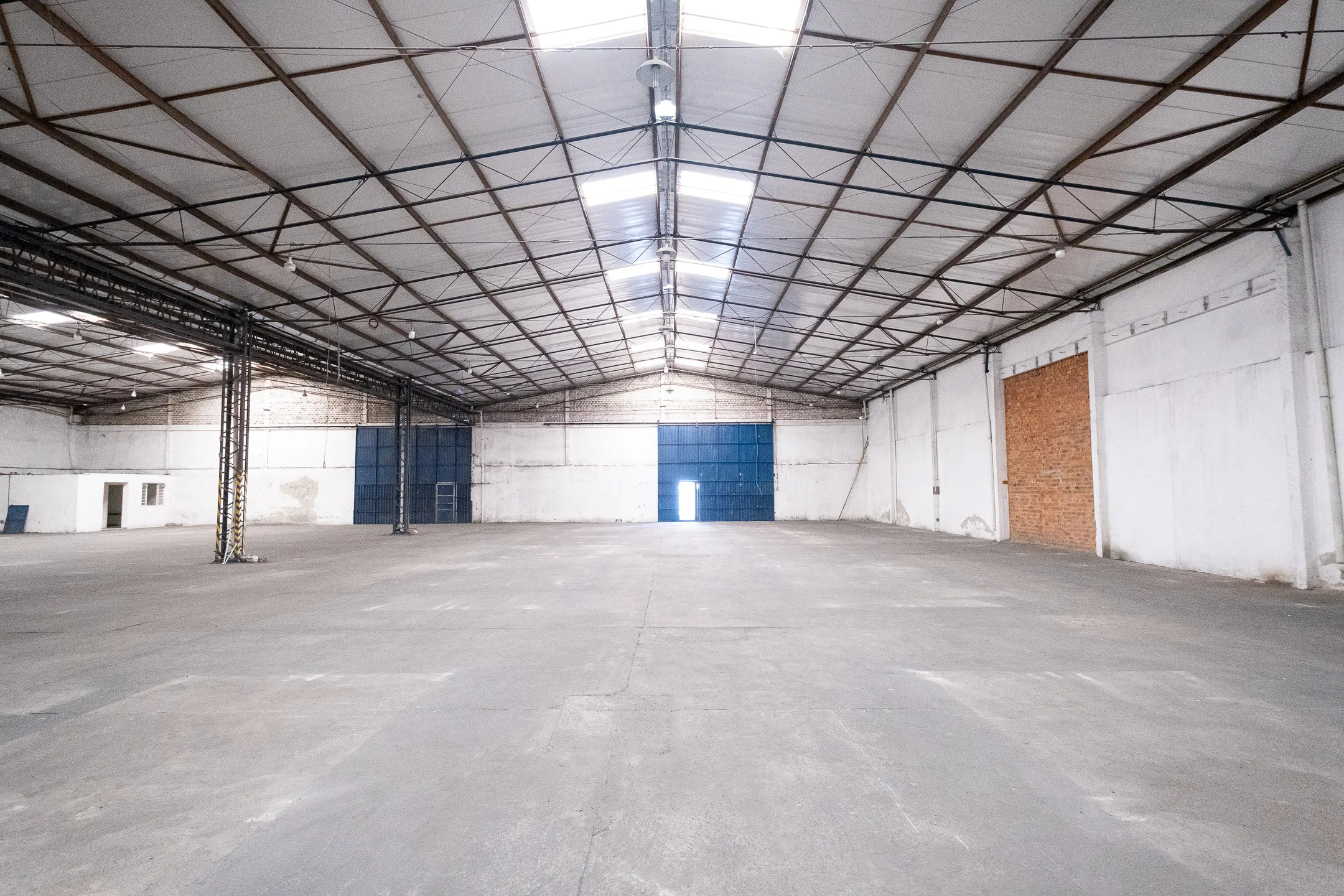 Pavilhão para Aluguel no Bairro Areal em Pelotas RS com 1.600 m² de Área, Amplo Espaço para Empresas, Depósito, Indústria e Logística - 6