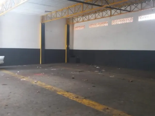 Galpão / Barracão para alugar, no bairro Centro em Santo André