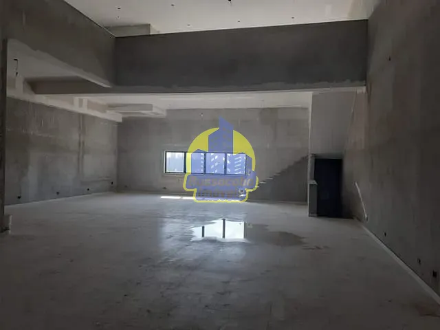 Galpão / Barracão com 520m², para alugar, no bairro Bela Vista em São Paulo