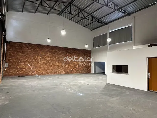 Galpão / Barracão com 441m², à venda, no bairro Venda Nova em Belo Horizonte