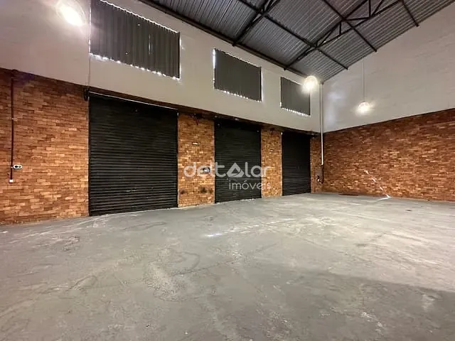 Galpão / Barracão com 441m², à venda, no bairro Venda Nova em Belo Horizonte