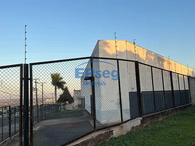 Galpão / Barracão com 2000m², para alugar, no bairro Parque Industrial José Belinati em Londrina