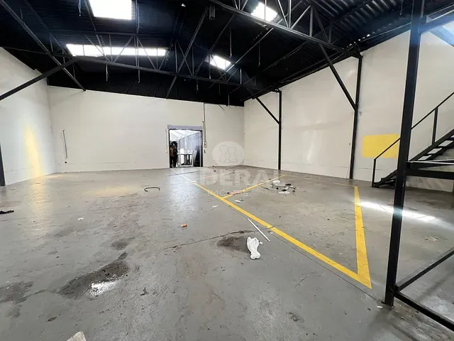 Galpão / Barracão para alugar, no bairro Setor dos Funcionários em Goiânia