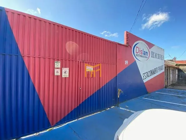 Galpão / Barracão com 500m², para alugar, no bairro Atalaia em Ananindeua