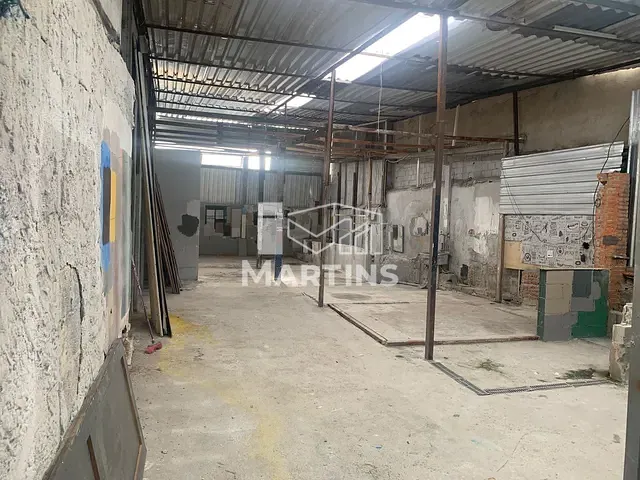 Galpão / Barracão para alugar, no bairro Jardim São Marcos em Itapecerica da Serra