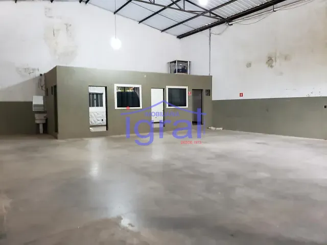 Galpão / Barracão para alugar, no bairro Vila Guarani (Z Sul) em São Paulo